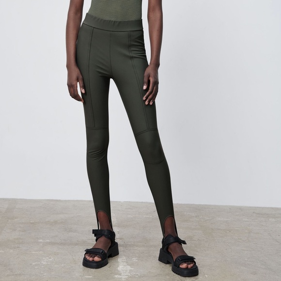 NEW ZARA STIRRUP LEGGINGS WITH TOPSTITCHING - Picture 2 of 3